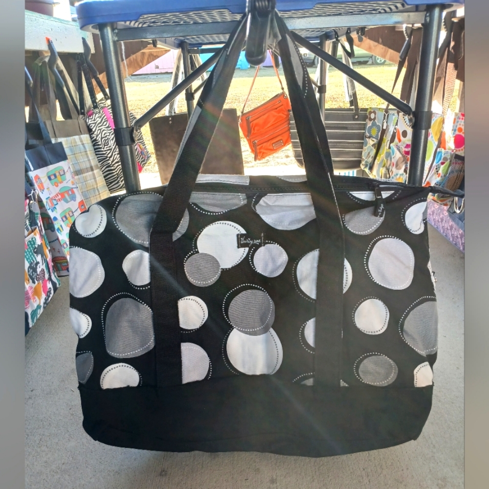 Thirty-One Weekender